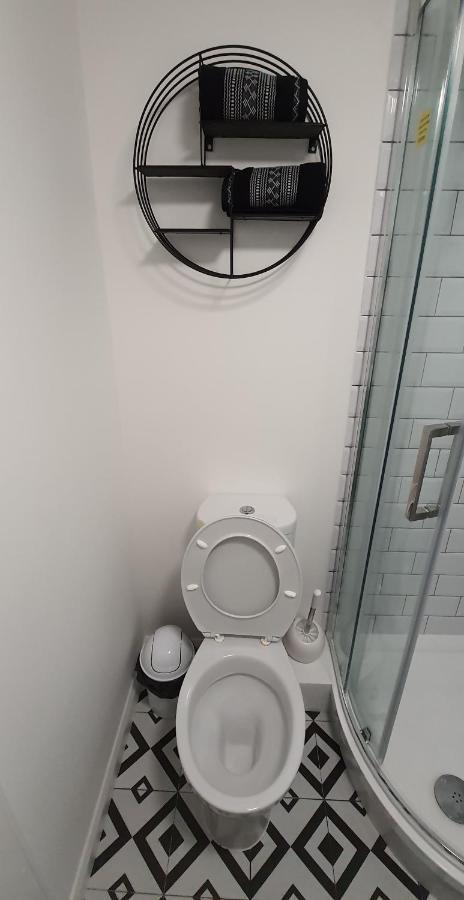 In With Shared Bathroom Casa de hóspedes Londres